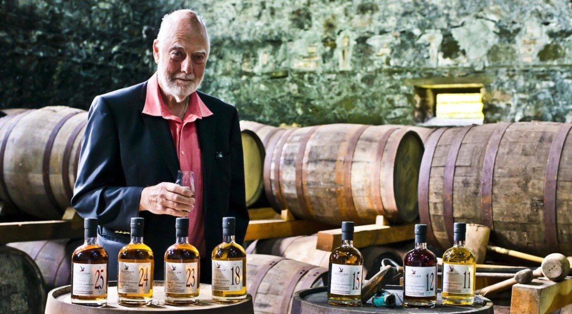 Frank Mchardy Collectors Club by the Whisky Store