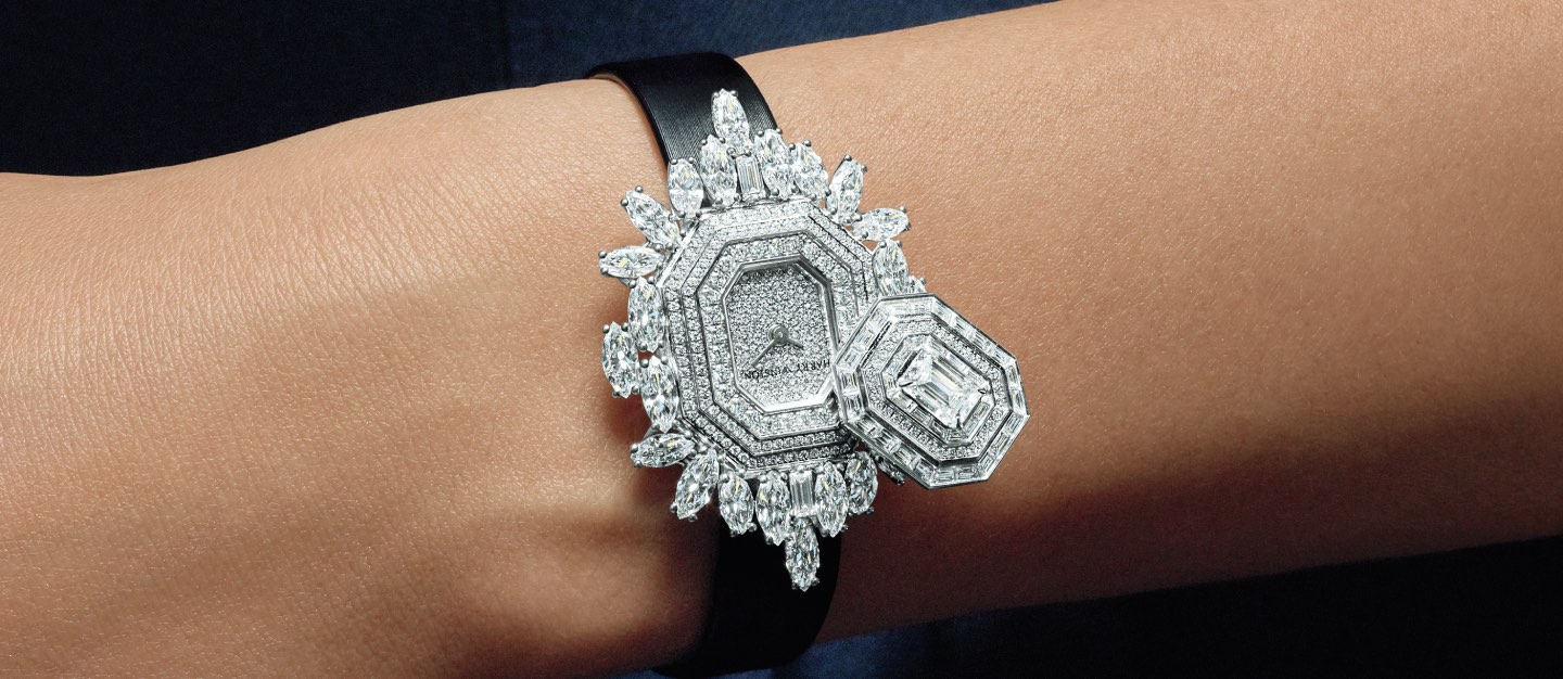 Harry winston cheap signature ring