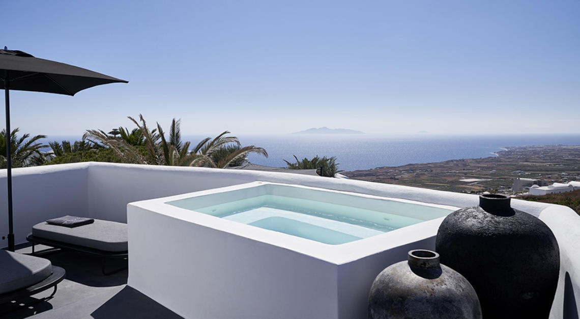 Nobu Santorini