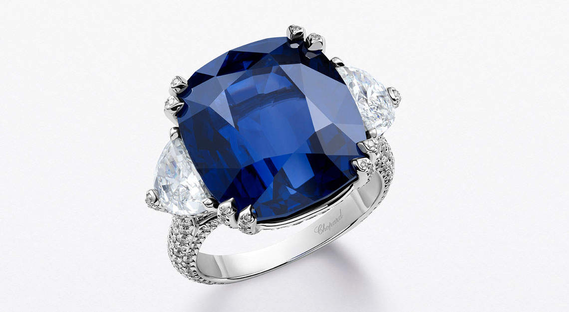 Extraordinary gemstones Chopard blue sapphire ring