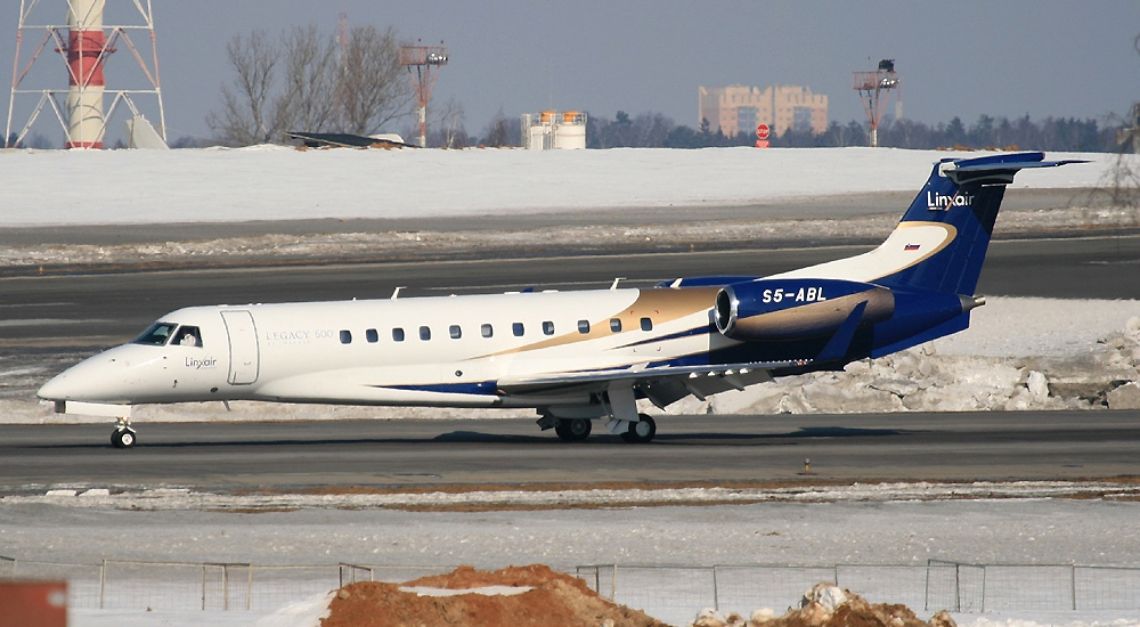 Sanctions on Russian private jets