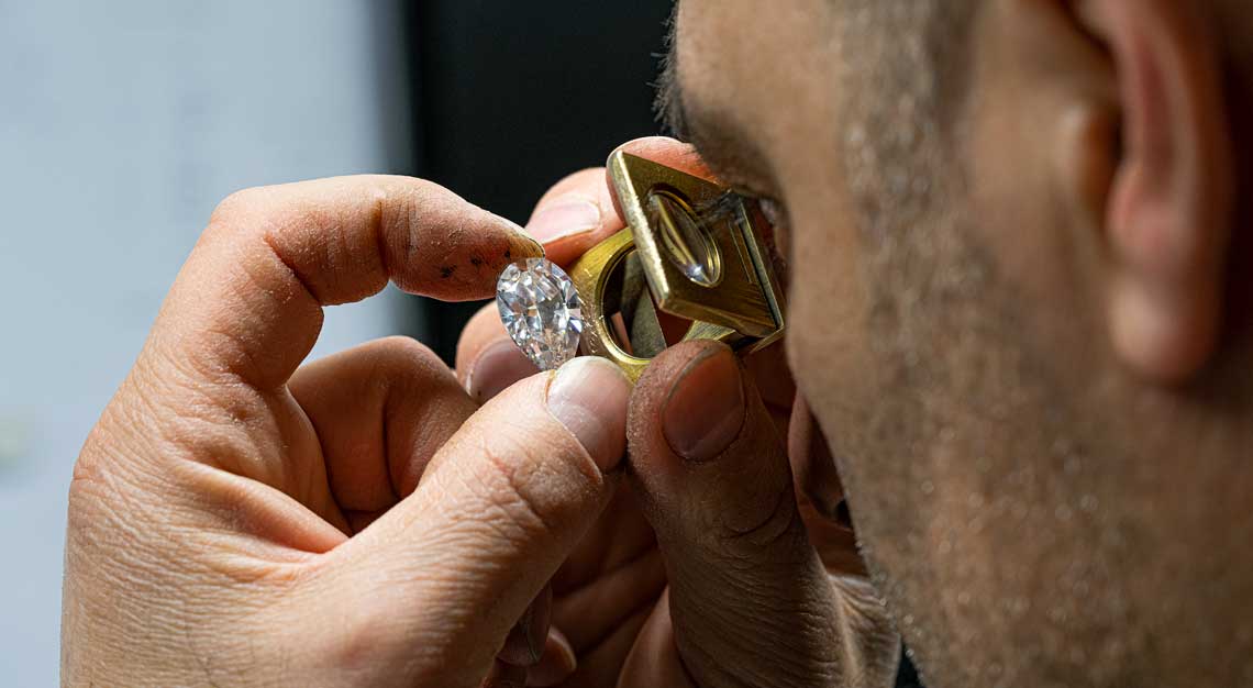 Van Cleef Arpels high jewellery tache