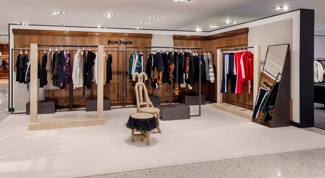 SCHMOOZING: SAKS OFF 5TH DEBUTS FIRST NYC LOCATION - MR Magazine