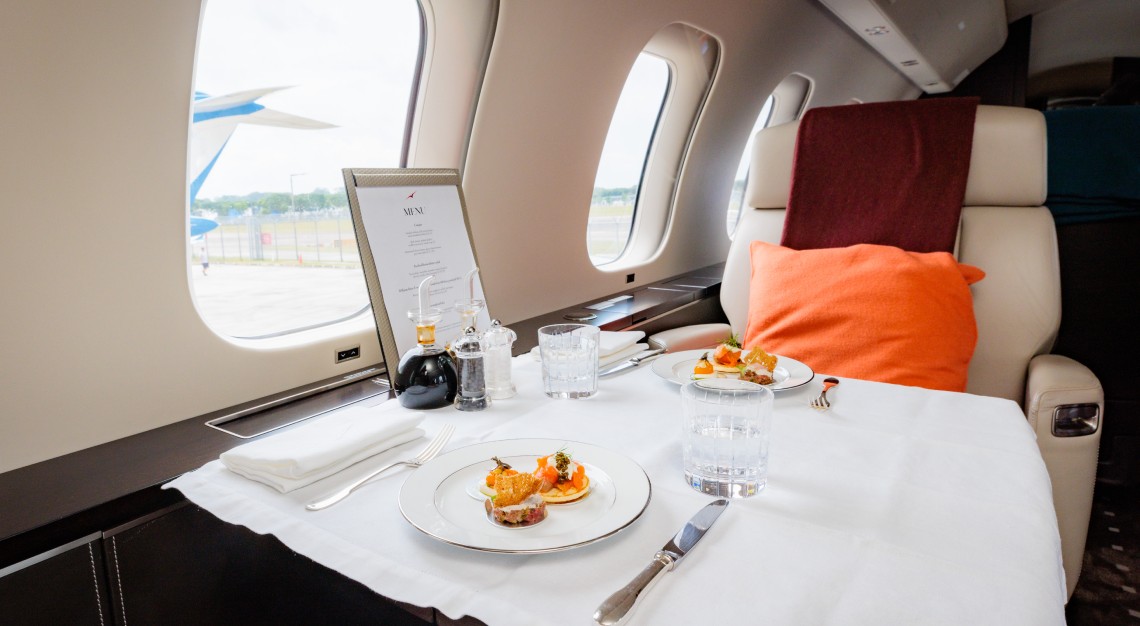 vistajet private dining