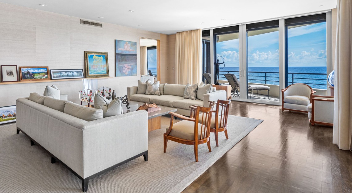 robert kraft palm beach condo