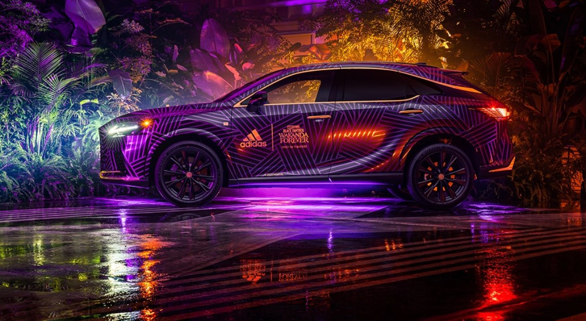 Lexus RX 500h F Sport Wakanda Forever