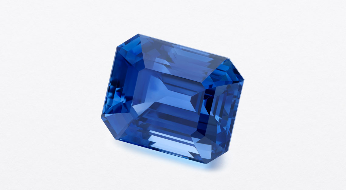 Chopard Exceptional Gems blue sapphire