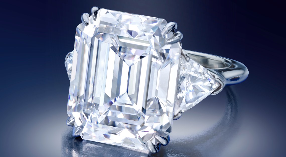 Barbara Walters Harry Winston platinum 13.84 carat diamond ring, estimate_ US$600,000-900,000. Credit Bonhams (1)