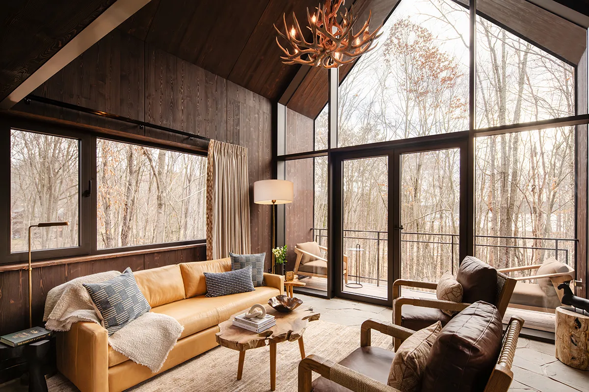 interior of a treehouse at Chatwal Lodge