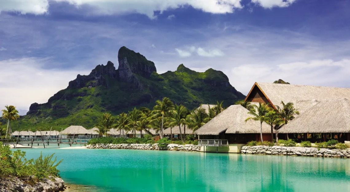 Four seasons bora bora