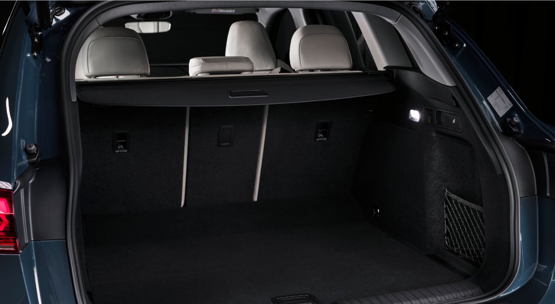 audi q6 e-tron rear wheel drive boot space