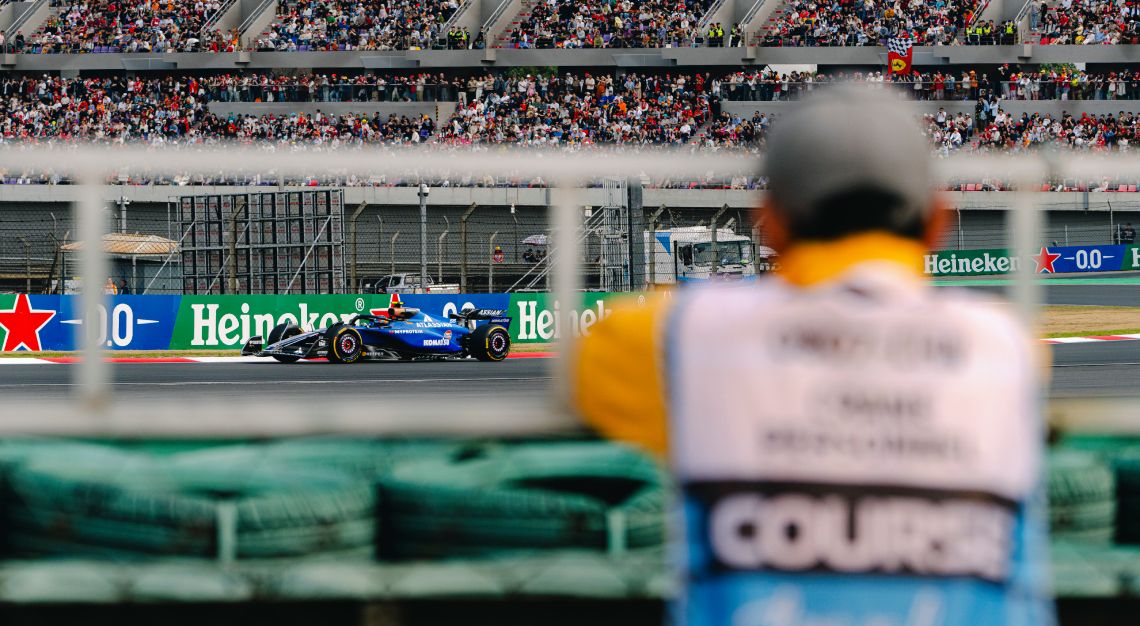 formula 1 safety marshal