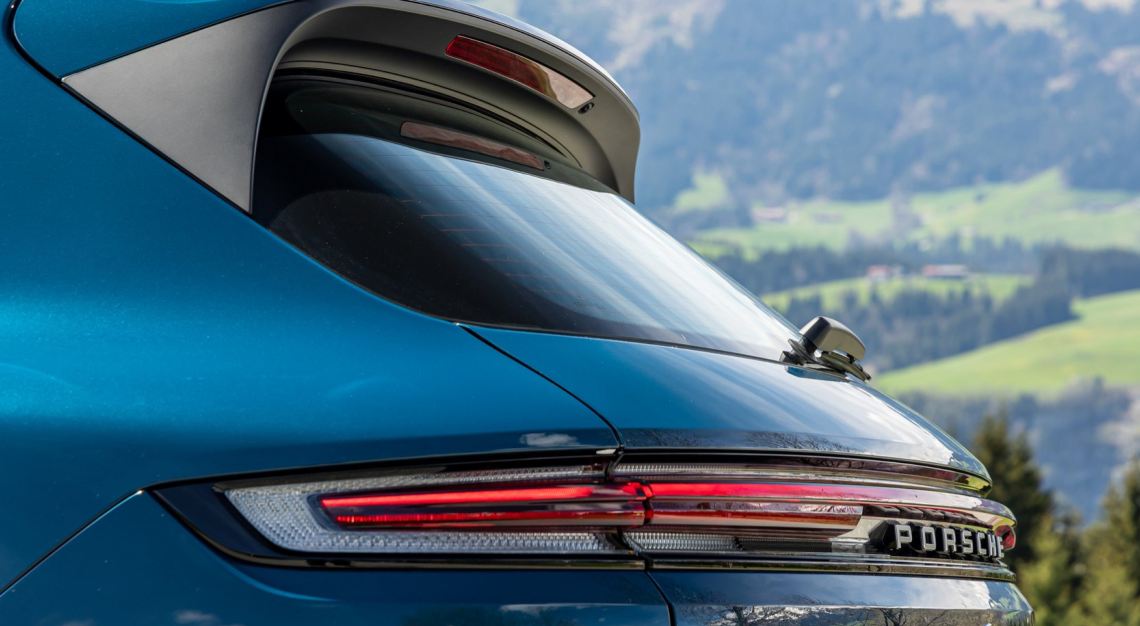 2025 porsche cayenne