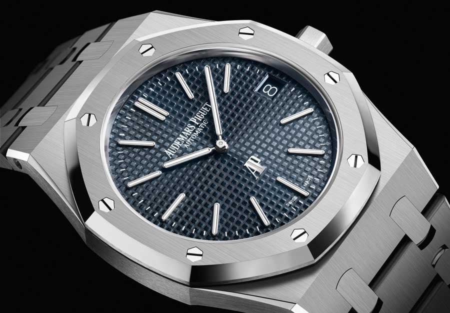 Audemars Piguet Royal Oak Ref 16202 angle