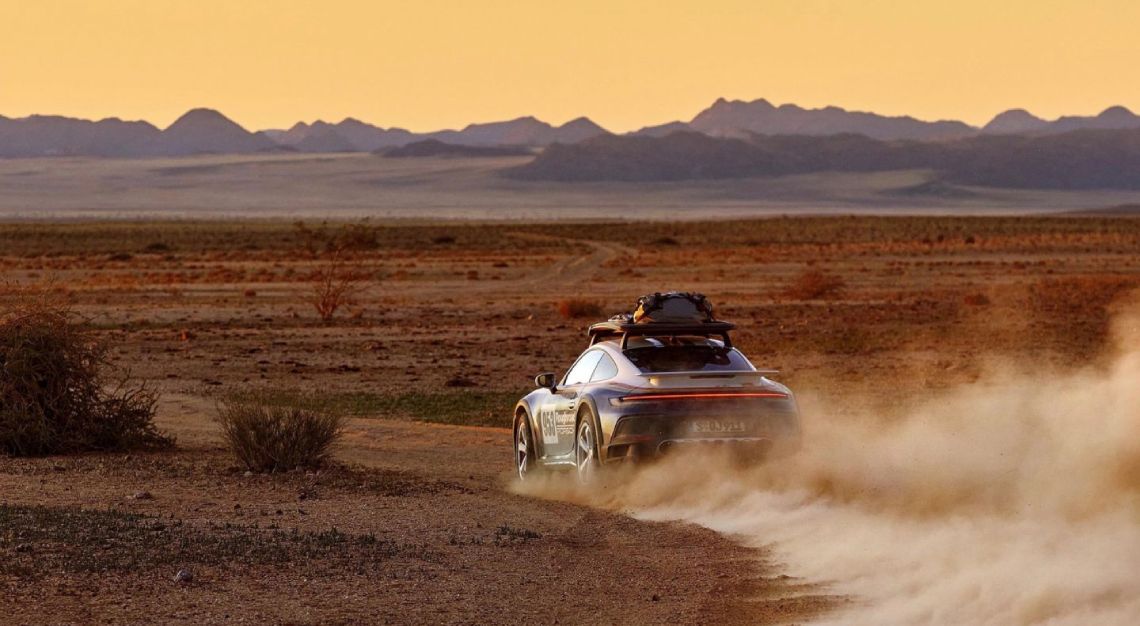 Porsche 911 Dakar