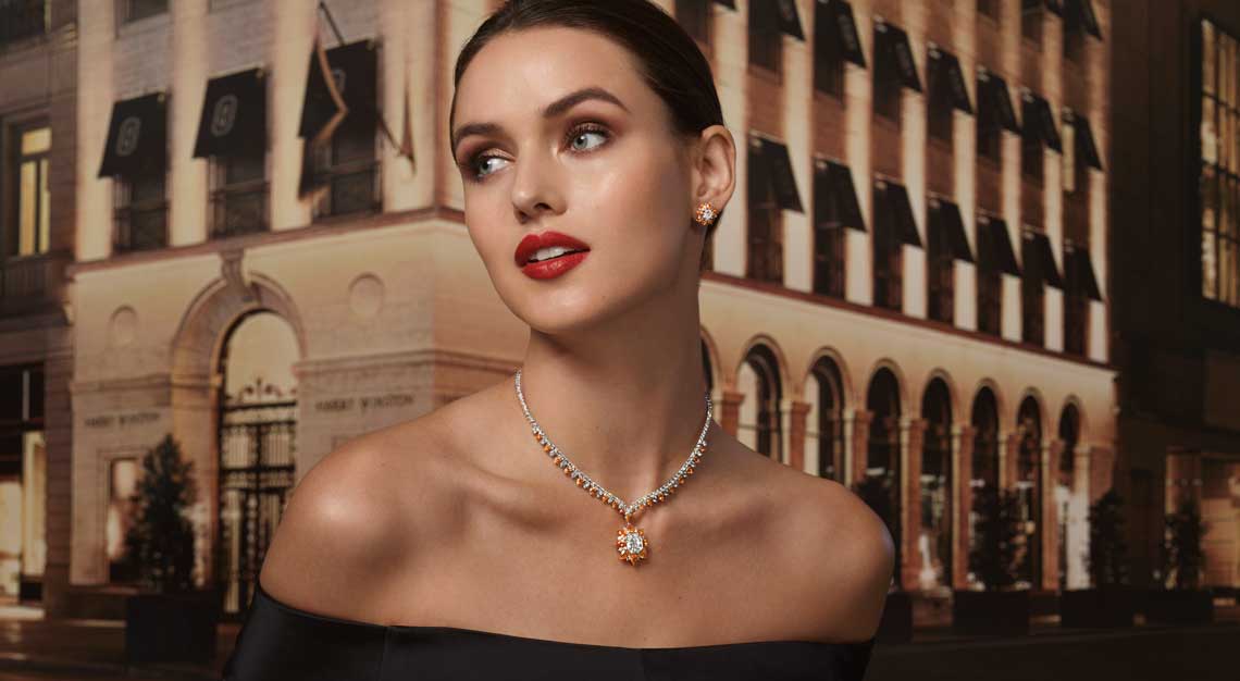 Harry Winston New York high jewellery model 3