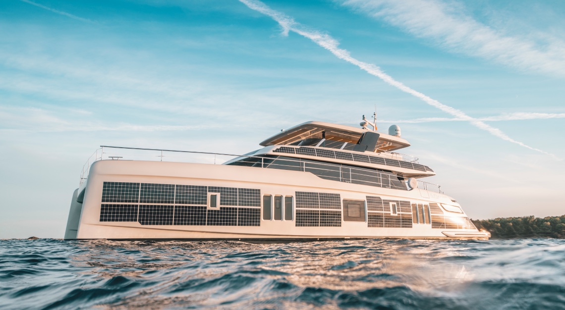 Sunreef Yachts Eco 80 uses recycled plastic bottles
